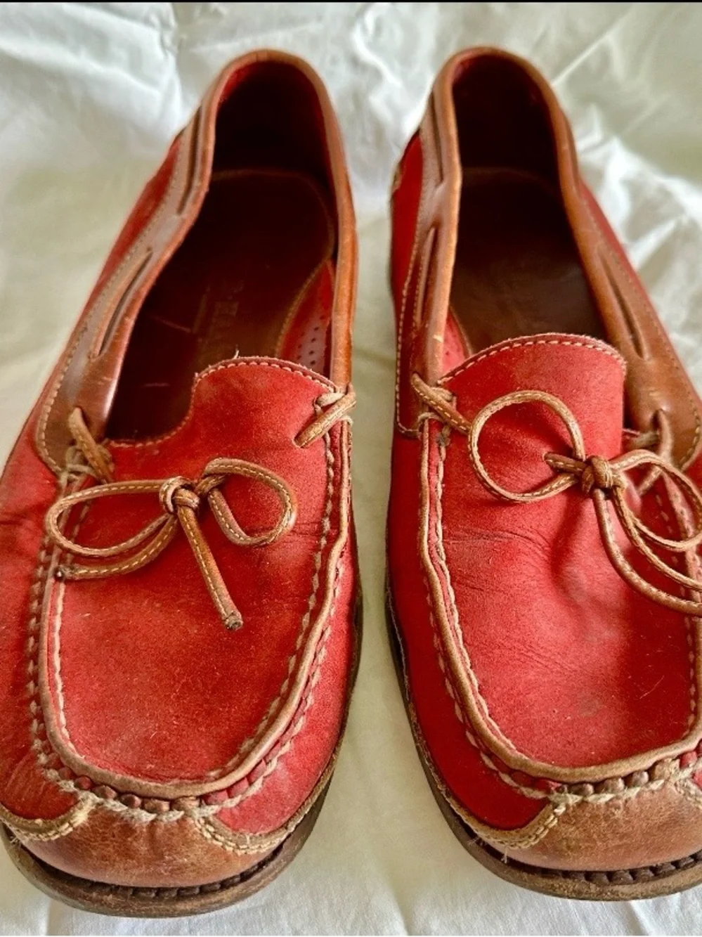 1990s COLE HAAN COUNTRY CAMP MOCCASIN SHOES RED NUBUCK LEATHER BROWN TRIM 11.5M